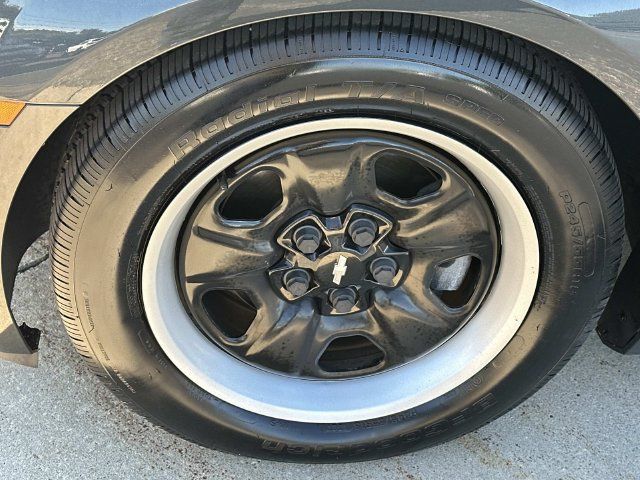 Certified 2013 Chevrolet Camaro LS RWD image 26
