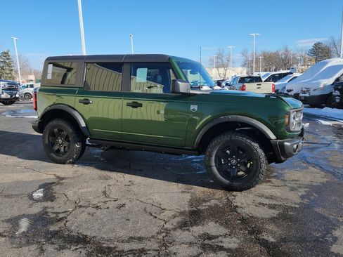 New 2025 Ford Bronco Big Bend w/ Black Diamond Package image 18