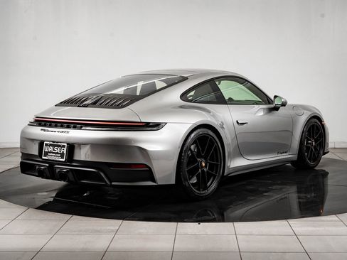 Certified 2025 Porsche 911 Carrera 4 GTS image 8