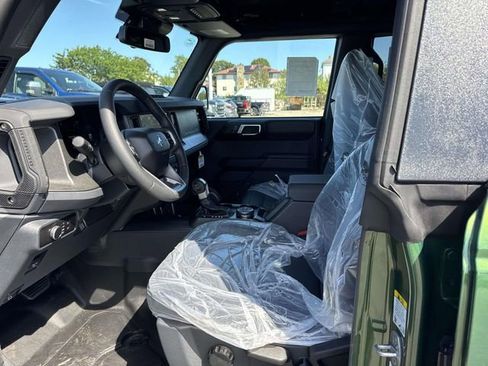 New 2025 Ford Bronco Badlands w/ Sasquatch Package image 7