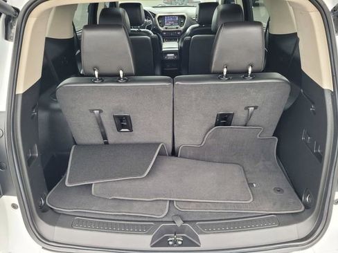 Used 2022 GMC Acadia Denali w/ Denali Ultimate Package image 7