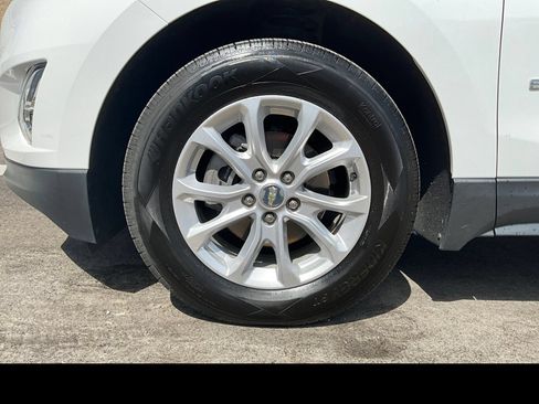 Used 2020 Chevrolet Equinox LS w/ LS Convenience Package FWD image 15