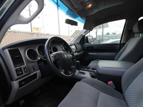 Used 2013 Toyota Tundra 2WD Double Cab image 7
