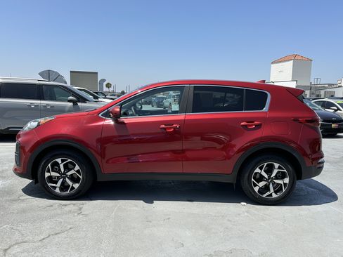 Used 2020 Kia Sportage LX FWD image 3