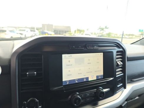 Used 2023 Ford F150 XLT RWD image 11