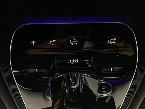 Certified 2025 Mercedes-Benz GLC 300 4MATIC image 27