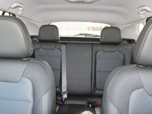 New 2026 Chevrolet Trax LT w/ Driver Confidence Package FWD image 16