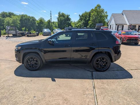 Used 2022 Jeep Cherokee Latitude AWD/4WD image 12
