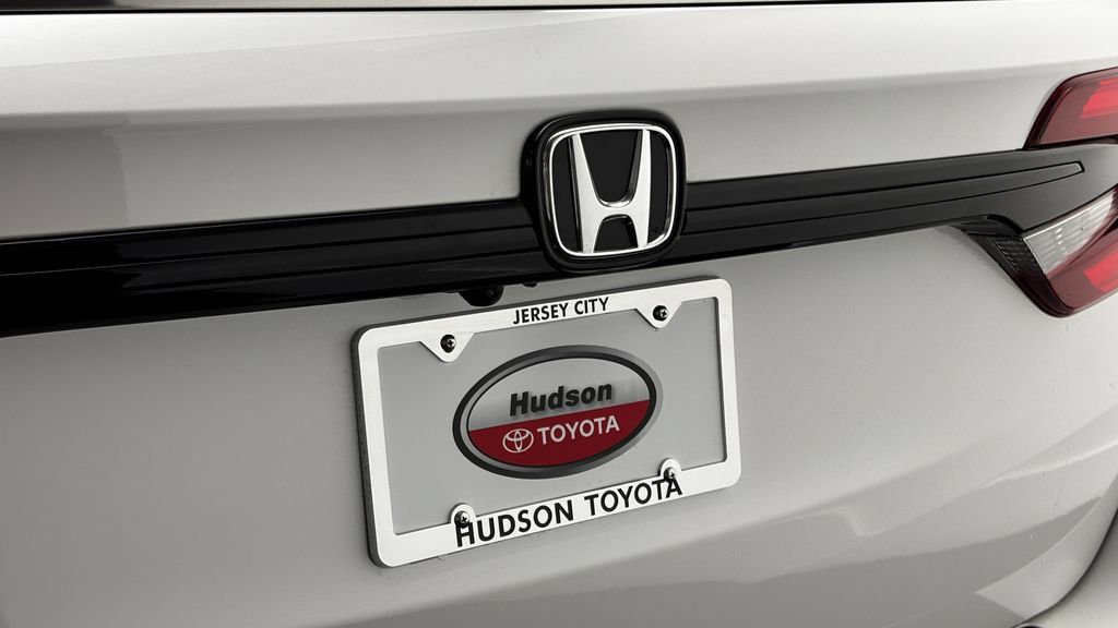 Used 2026 Honda Odyssey EX-L image 8