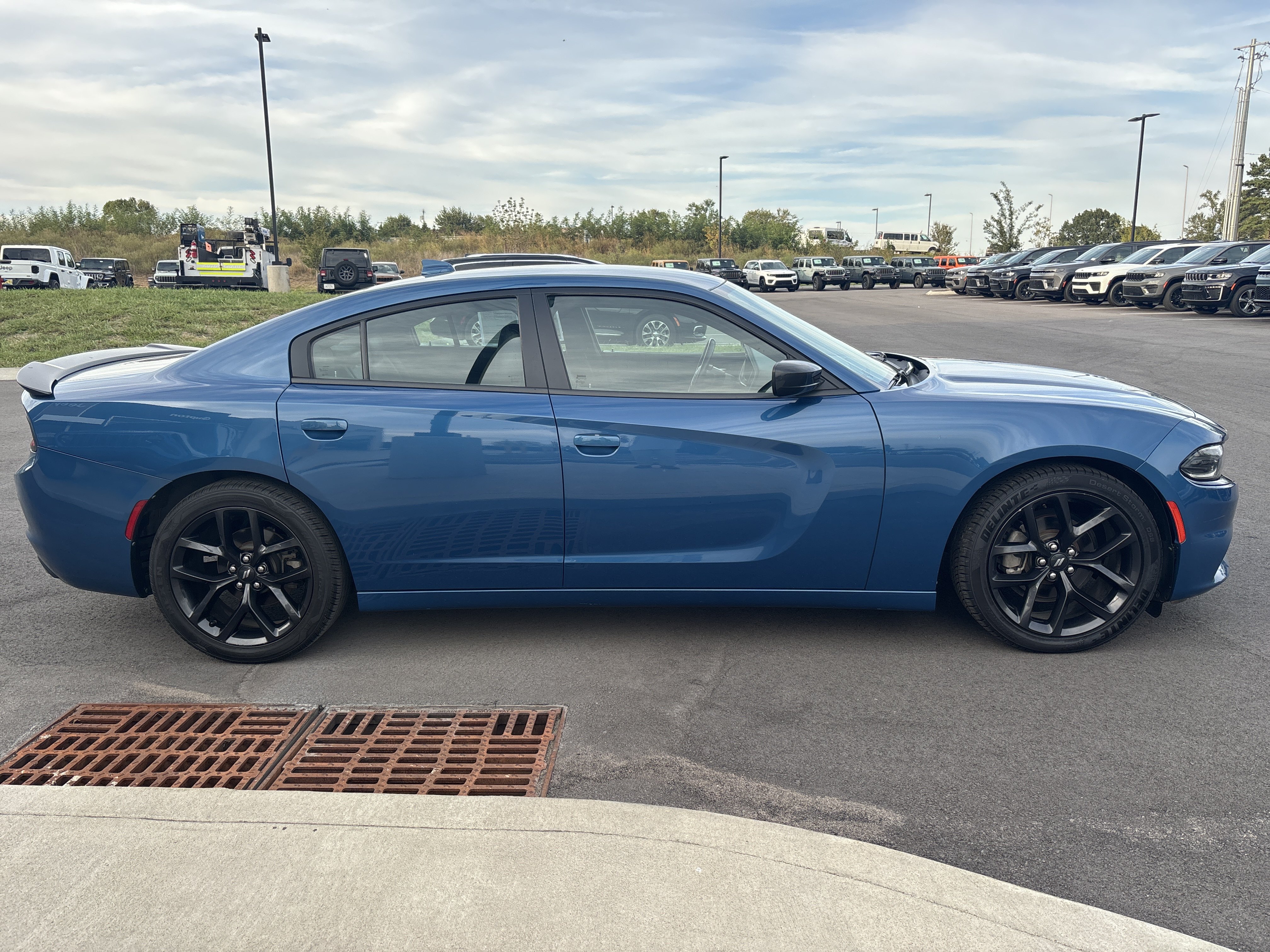 Used 2021 Dodge Charger SXT w/ Plus Group RWD image 6