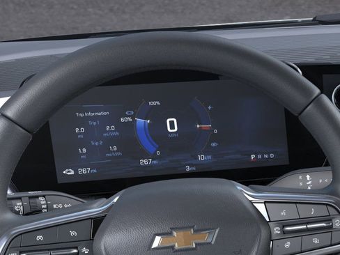 New 2025 Chevrolet Equinox EV LT w/ Convenience Package image 42