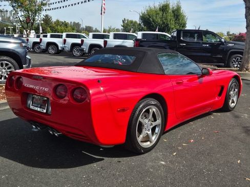 Used 2003 Chevrolet Corvette Convertible RWD image 4