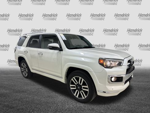 Used 2018 Toyota 4Runner Limited image 2