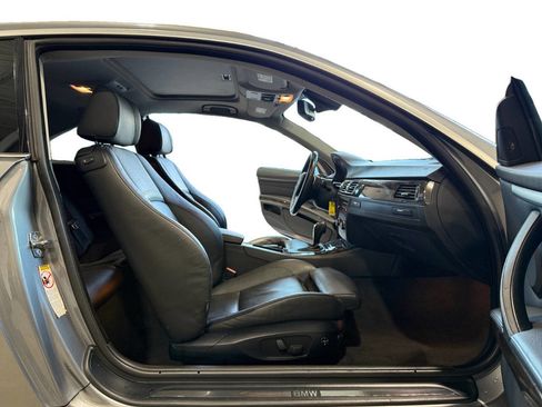 Used 2008 BMW 335i Coupe w/ Premium Pkg image 17