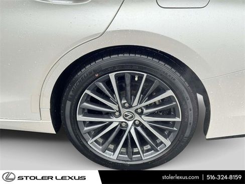 Certified 2023 Lexus ES 350 w/ Premium Package image 11