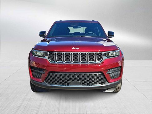 New 2026 Jeep Grand Cherokee Laredo X image 3