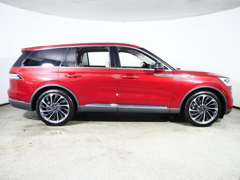 Used 2020 Lincoln Aviator Reserve w/ Equipment Group 202A AWD/4WD image 8