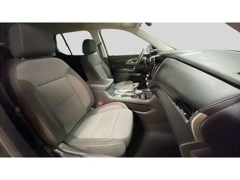 Used 2021 Chevrolet Traverse LT AWD/4WD image 18