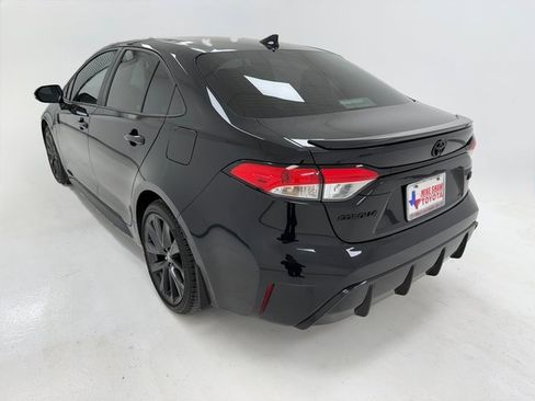 Used 2023 Toyota Corolla SE image 18