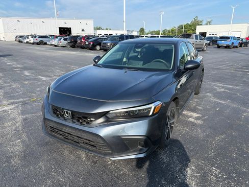 Used 2023 Honda Civic LX image 2