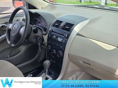Used 2010 Toyota Corolla LE FWD image 16