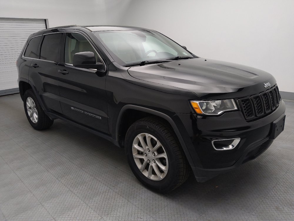 Used 2022 Jeep Grand Cherokee Laredo E AWD/4WD image 11