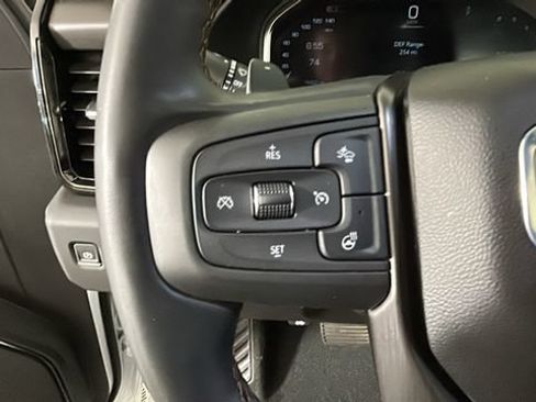 Used 2025 GMC Sierra 1500 AT4 w/ AT4 Premium Package AWD/4WD image 15