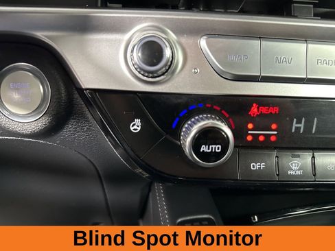 Used 2024 Kia Telluride EX X-Line image 20