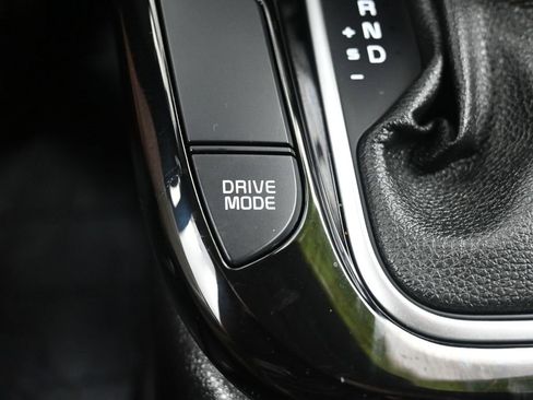 New 2025 Kia Soul S image 22