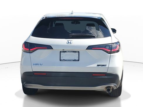 Certified 2024 Honda HR-V Sport image 5