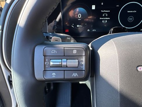 New 2026 Hyundai Palisade Calligraphy FWD image 16