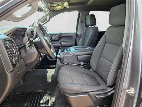 Used 2020 Chevrolet Silverado 1500 Custom Trail Boss w/ Custom Convenience Package AWD/4WD image 17