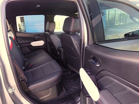 Used 2024 GMC Canyon AT4X AWD/4WD image 27