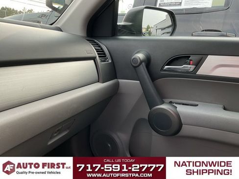 Used 2011 Honda CR-V LX image 25