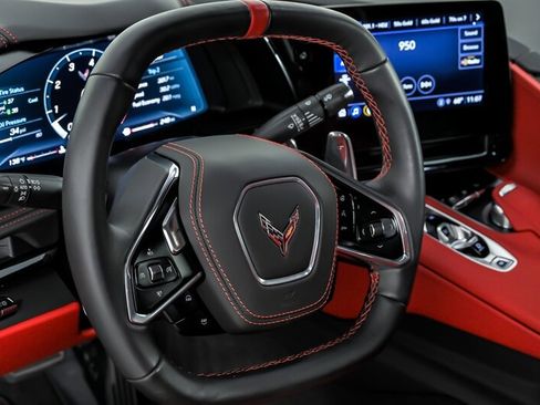 Used 2023 Chevrolet Corvette Stingray Premium Conv w/ Z51 Performance Package RWD image 28