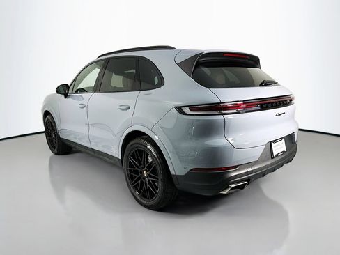 New 2026 Porsche Cayenne AWD/4WD image 3