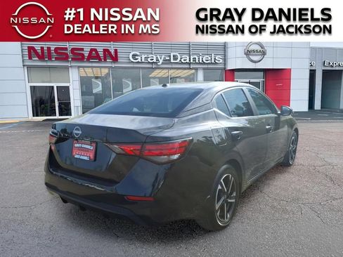 Used 2025 Nissan Sentra SV w/ All-Weather Package FWD image 7