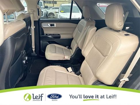 Used 2020 Ford Explorer Limited image 29