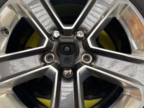 Used 2022 Jeep Wrangler Unlimited Sahara w/ Cold Weather Group image 19