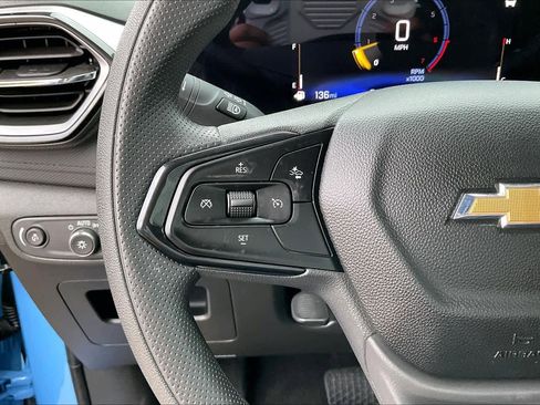 Used 2024 Chevrolet TrailBlazer LT w/ Driver Confidence Package image 22