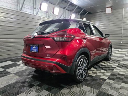 Used 2021 Nissan Kicks SV image 5