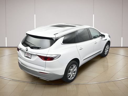 Used 2023 Buick Enclave Essence w/ Experience Buick Package AWD/4WD image 35