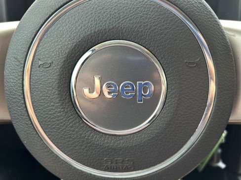 Used 2012 Jeep Liberty Limited Jet w/ Comfort/Convenience Group AWD/4WD image 20