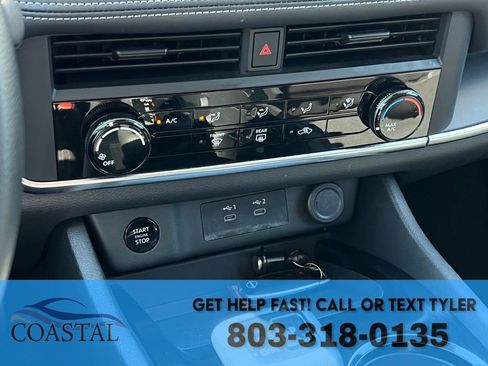 Used 2024 Nissan Rogue S image 38