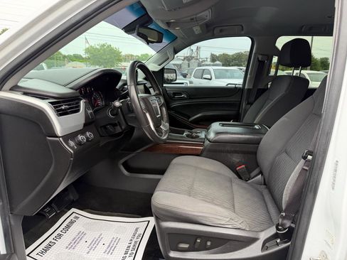 Used 2015 GMC Yukon SLE AWD/4WD image 9