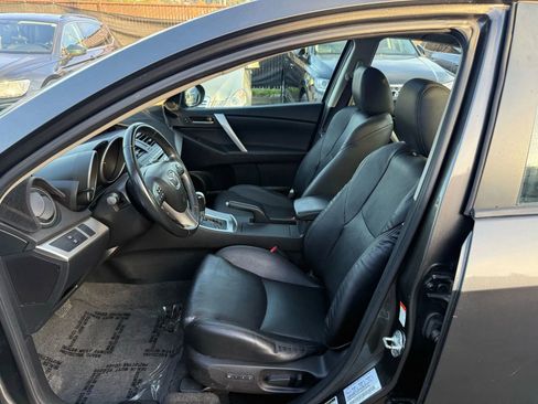 Used 2010 MAZDA MAZDA3 s Grand Touring image 8