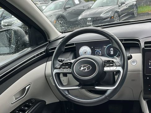 Used 2023 Hyundai Tucson Limited AWD/4WD image 22