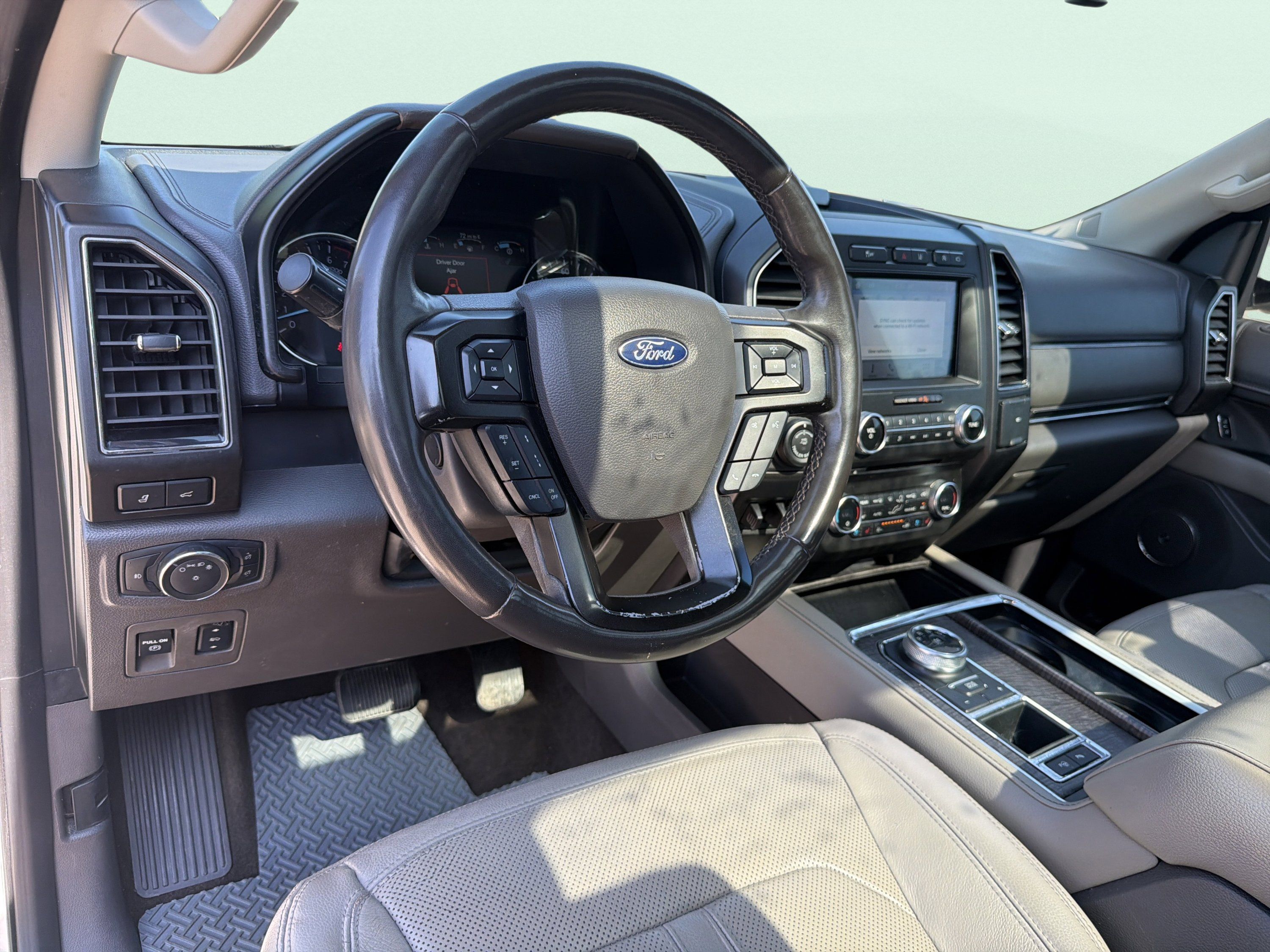 Used 2018 Ford Expedition Max Limited w/ Equipment Group 302A RWD image 16