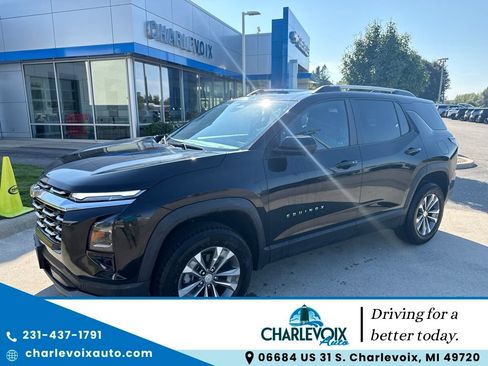 Used 2025 Chevrolet Equinox LT w/ Convenience Package II AWD/4WD image 1