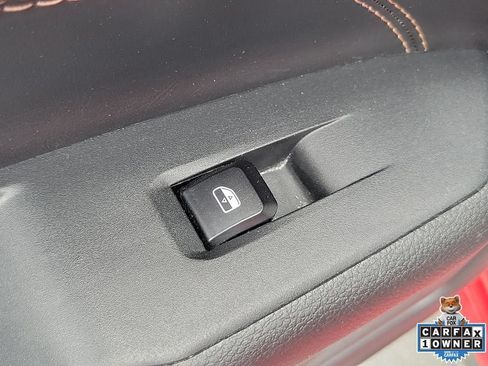 Used 2023 Jeep Compass Limited AWD/4WD image 16